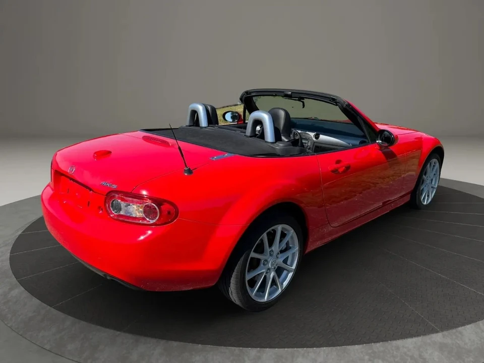 2010 Mazda NC MX-5 Miata - Image 25 of 31