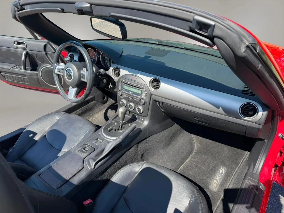 2010 Mazda NC MX-5 Miata - Image 16 of 31