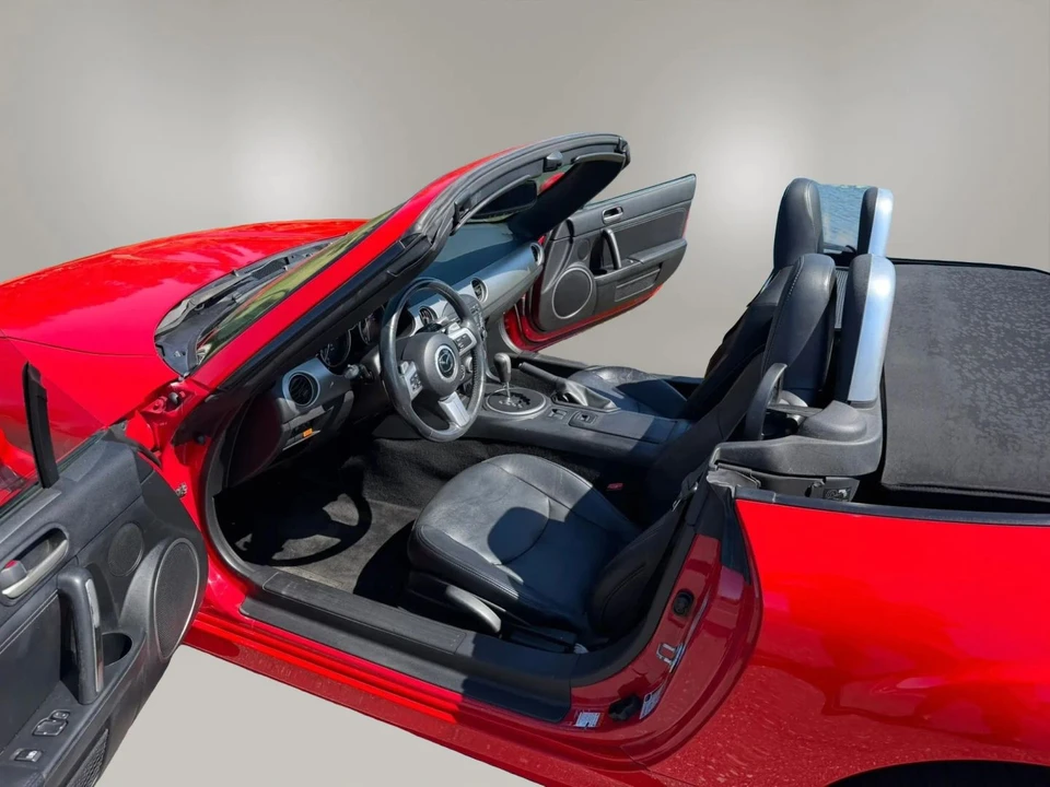 2010 Mazda NC MX-5 Miata - Image 14 of 31