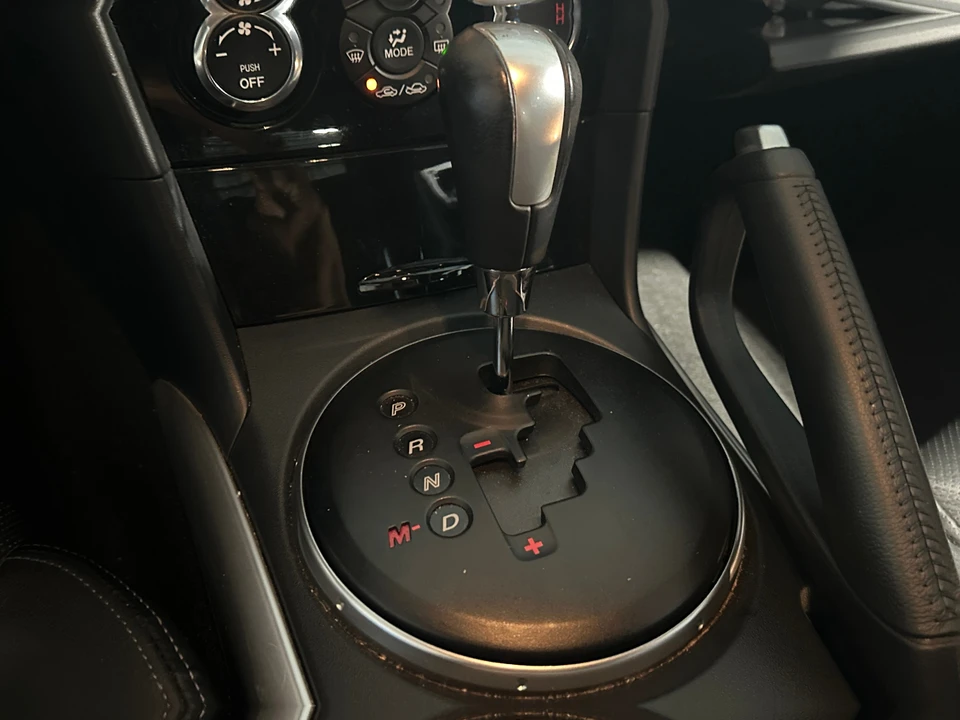 2010 Mazda RX-8 2nd Gen - Image 17 of 31