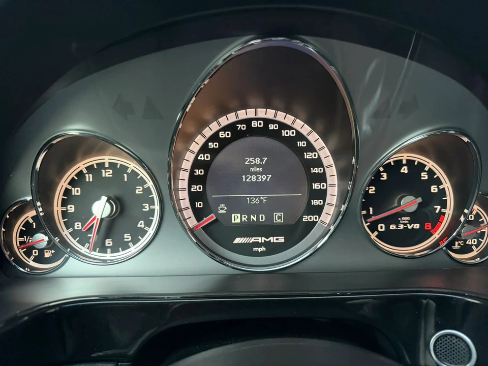 2010 Mercedes-Benz W212 E-Class - Image 26 of 31