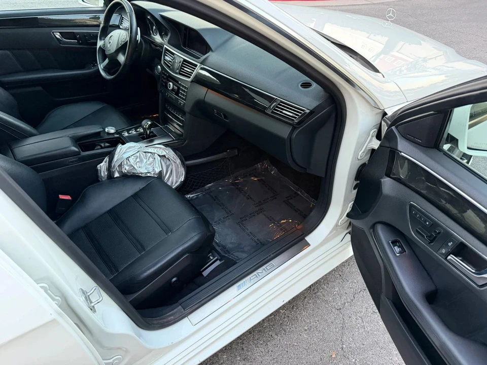 2010 Mercedes-Benz W212 E-Class - Image 23 of 31