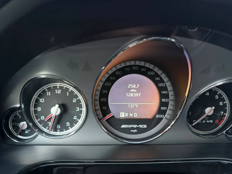 2010 Mercedes-Benz W212 E-Class - Image 25 of 31