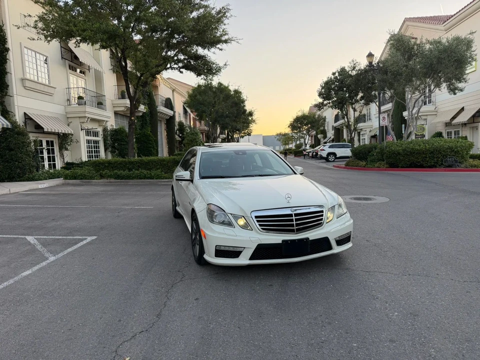 2010 Mercedes-Benz W212 E-Class - Image 5 of 31