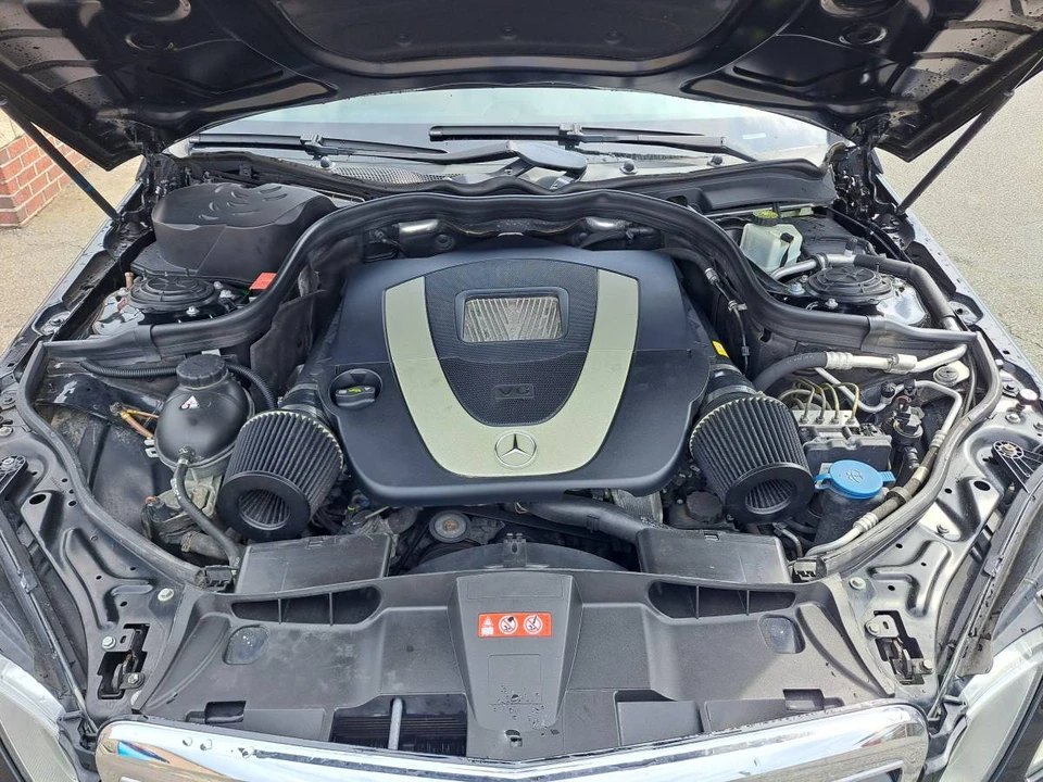 2010 Mercedes-Benz W212 E-Class - Image 18 of 19