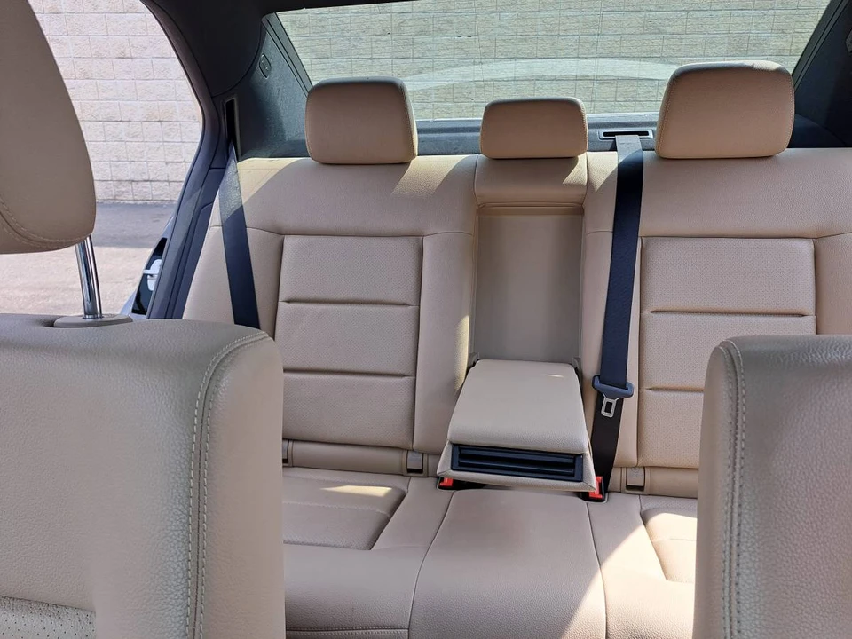 2010 Mercedes-Benz W212 E-Class - Image 12 of 19