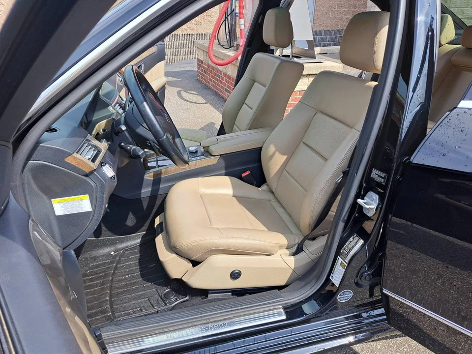 2010 Mercedes-Benz W212 E-Class - Image 11 of 19