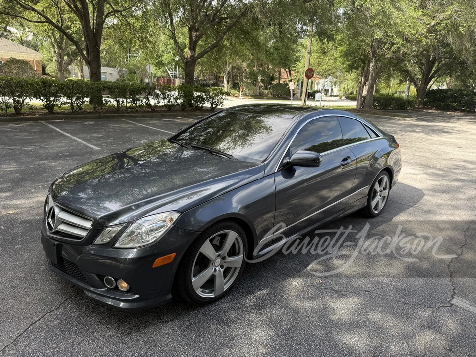 2010 Mercedes-Benz W212 E-Class - Image 18 of 27