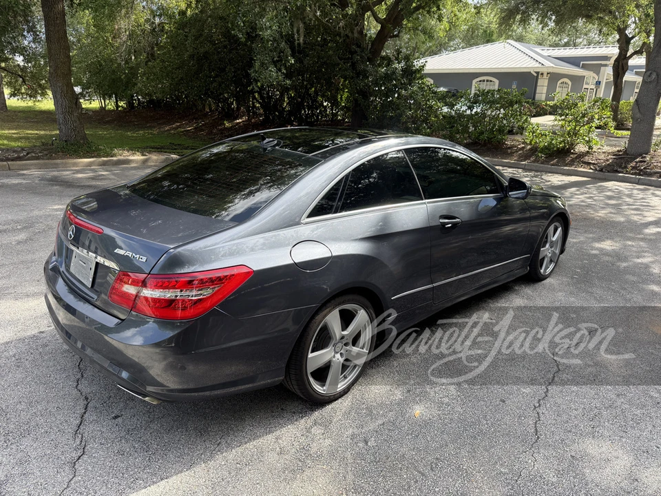 2010 Mercedes-Benz W212 E-Class - Image 15 of 27