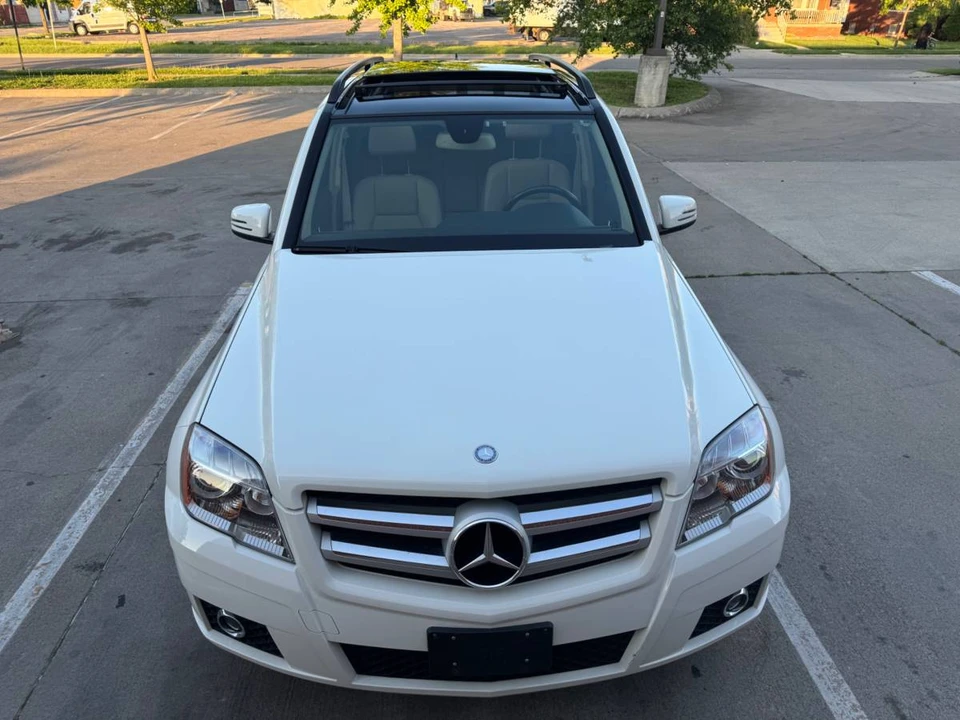 2010 Mercedes-Benz GLK-Class - Image 8 of 23