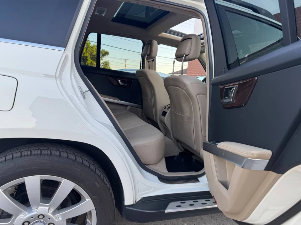 2010 Mercedes-Benz GLK-Class - Image 13 of 23