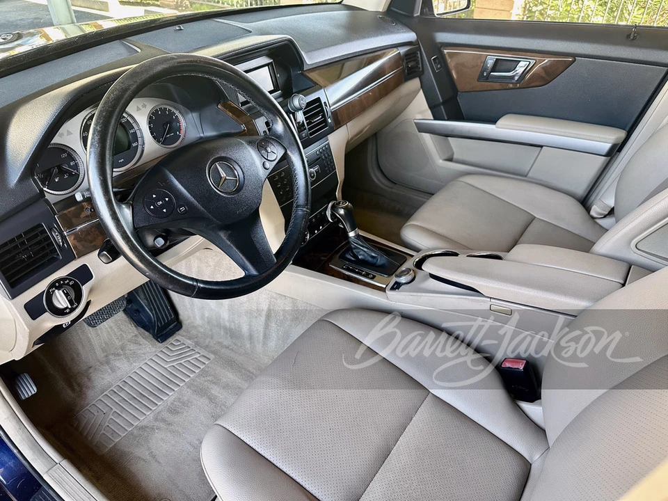 2010 Mercedes-Benz GLK-Class - Image 4 of 17