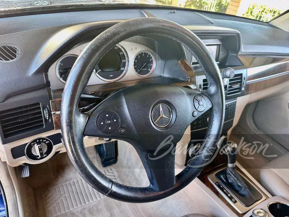 2010 Mercedes-Benz GLK-Class - Image 13 of 17