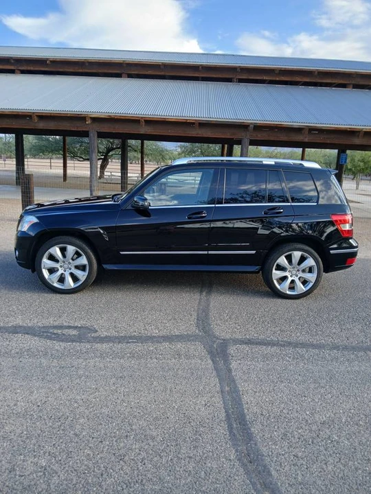 2010 Mercedes-Benz GLK-Class - Image 2 of 16
