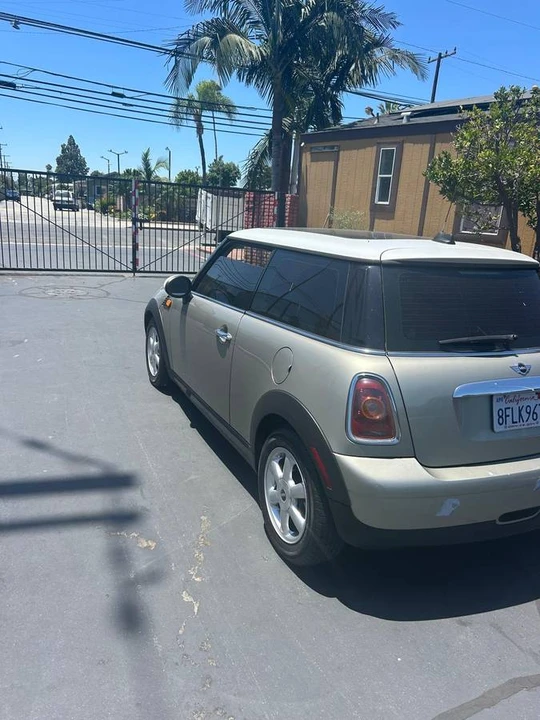 2010 Mini Mini 2nd Gen - Image 18 of 19