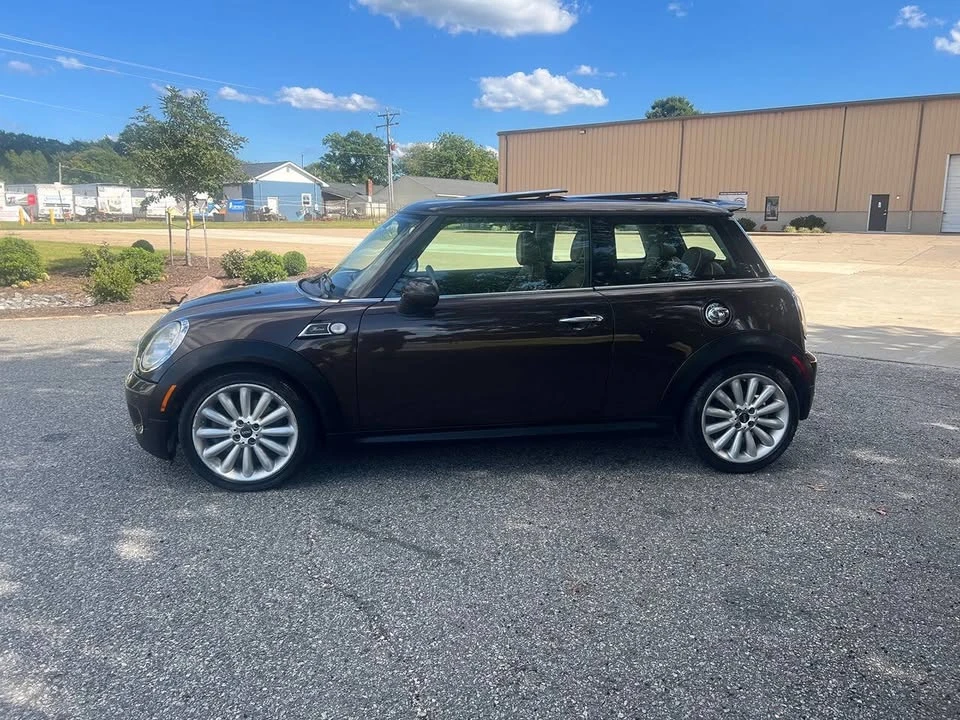 2010 Mini Mini 2nd Gen - Image 8 of 20