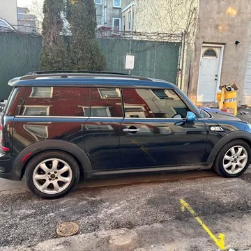 2010 MINI Clubman Classic Cooper S