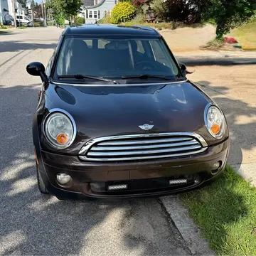 2010 MINI Clubman Cooper Hatchback 3D