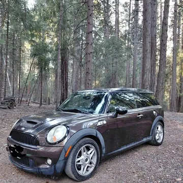 2010 MINI Clubman Cooper S Hatchback 3D