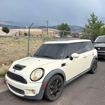 2010 MINI Clubman Cooper S Hatchback 3D