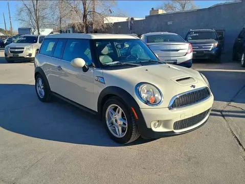 2010 MINI Clubman Cooper S Hatchback 3D