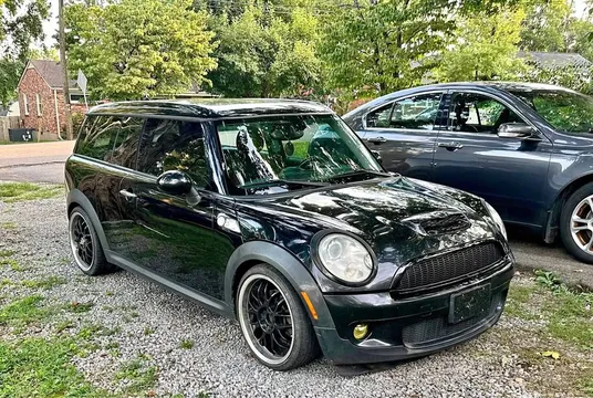 2010 MINI Clubman Cooper S Hatchback 3D