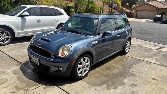 2010 MINI Clubman Cooper S Hatchback 3D