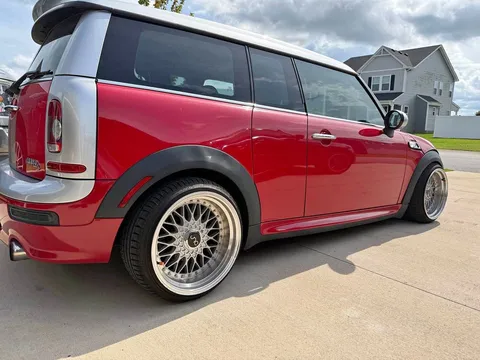 2010 MINI Clubman Cooper S Hatchback 3D