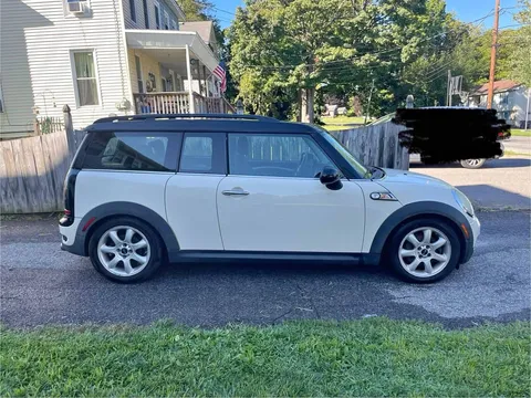 2010 MINI Clubman Cooper S Hatchback 3D