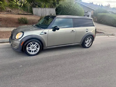 2010 MINI Clubman Cooper S Hatchback 3D