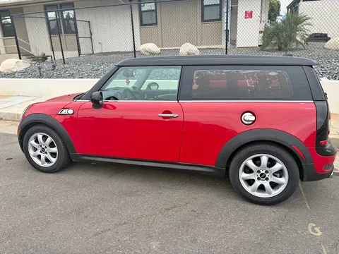 2010 MINI Clubman Cooper S Hatchback 3D