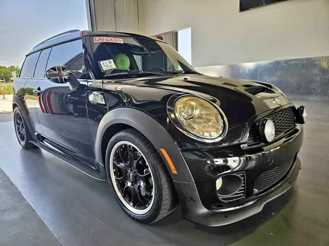 2010 MINI Clubman Cooper S Hatchback 3D