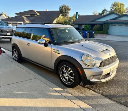2010 MINI Clubman Cooper S Hatchback 3D