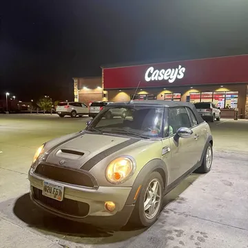 2010 MINI Cooper Convertible 2D