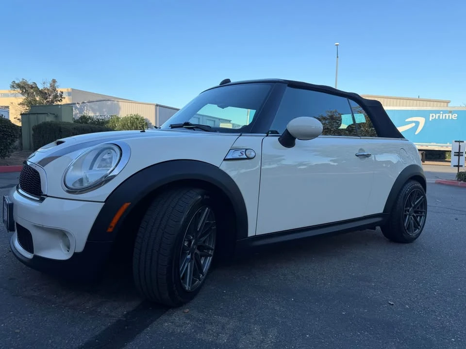 2010 Mini Mini 2nd Gen - Image 9 of 9