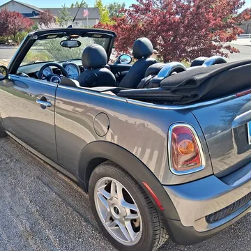 2010 MINI Cooper S Convertible 2D