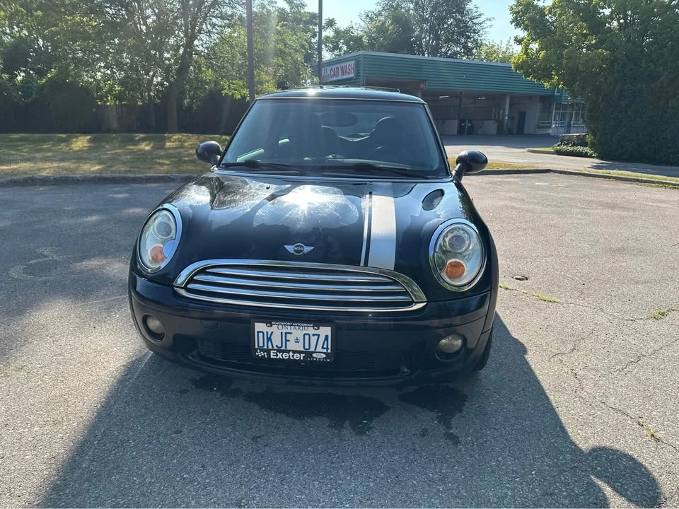 2010 Mini Mini 2nd Gen - Image 3 of 10