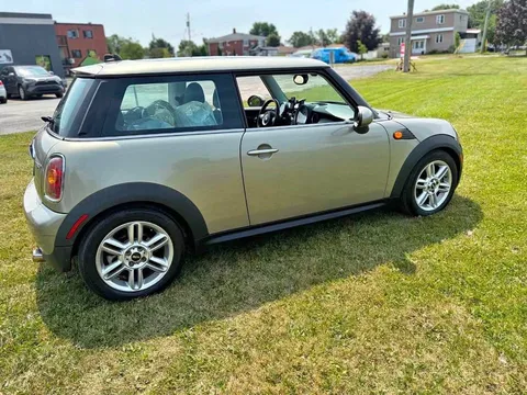 2010 MINI Cooper