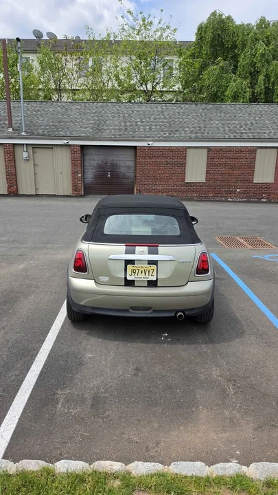 2010 Mini Mini 2nd Gen - Image 3 of 12