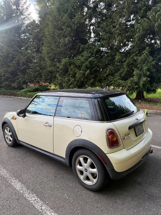2010 Mini Mini 2nd Gen - Image 6 of 10