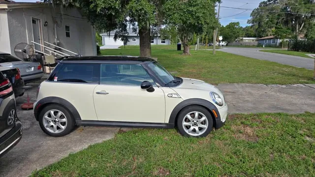 2010 MINI Cooper S Convertible 2D