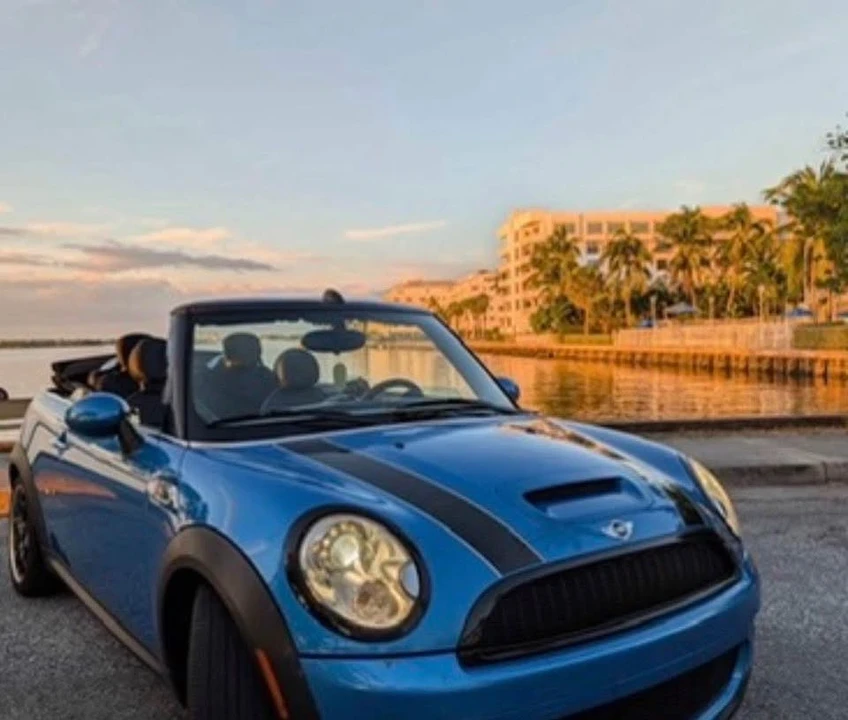 2010 Mini Mini 2nd Gen - Image 2 of 3