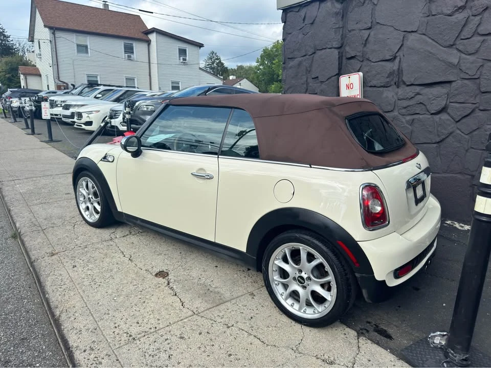 2010 Mini Mini 2nd Gen - Image 15 of 16