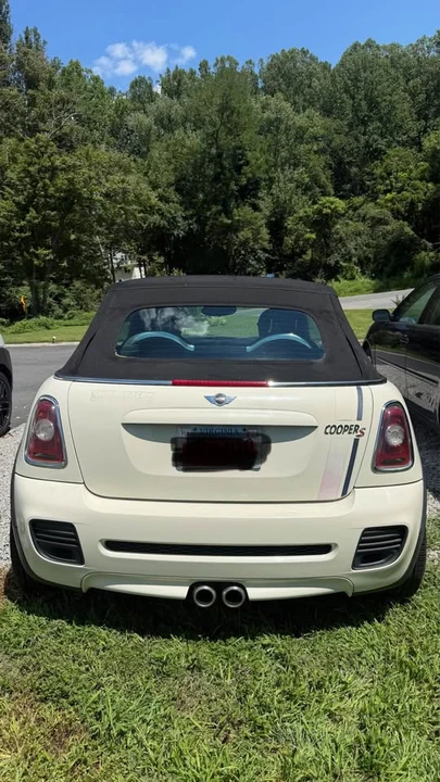 2010 Mini Mini 2nd Gen - Image 4 of 10