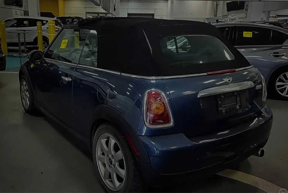 2010 Mini Mini 2nd Gen - Image 2 of 10