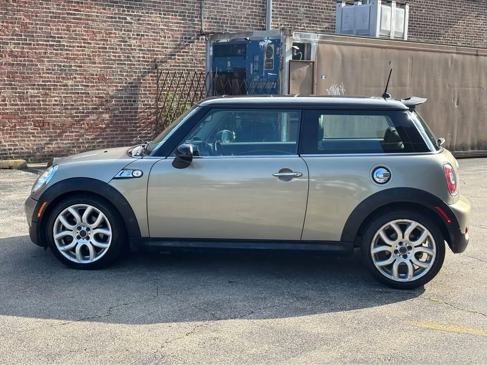 2010 Mini Mini 2nd Gen - Image 4 of 20