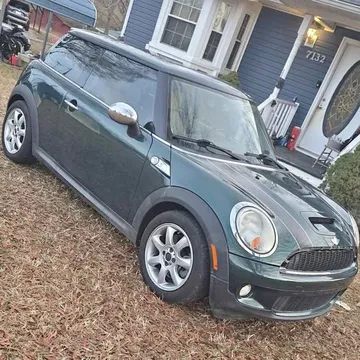 2010 MINI Cooper S Hatchback 2D