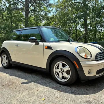 2010 MINI Cooper S Hatchback 2D