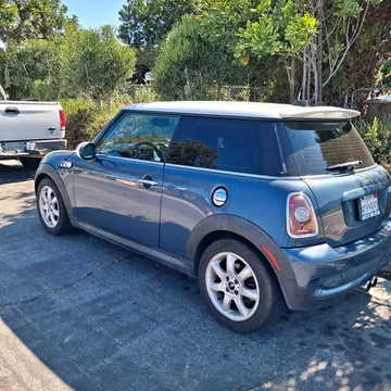 2010 MINI Cooper Cooper S Hatchback 2D