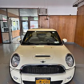 2010 MINI Cooper S Hatchback 2D